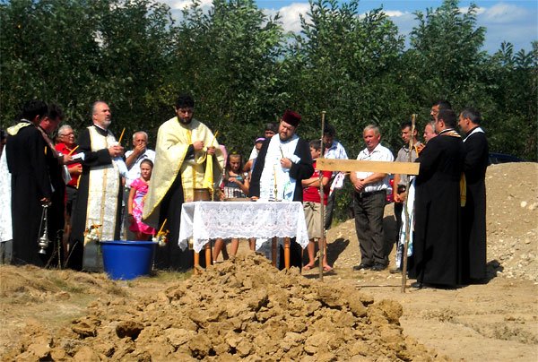 Piatră de temelie pentru un nou aşezământ social 99924