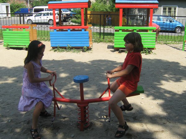 „Să învăţăm jucându-ne!“ 99923