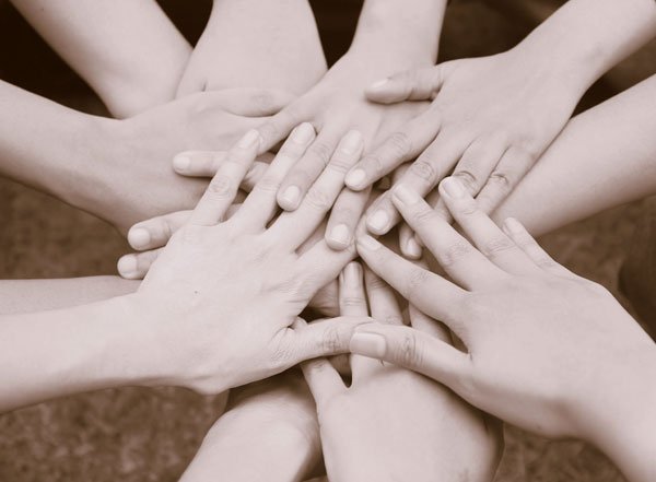 Pierderea dimensiunii sacre a comunicării distruge prietenia 99943