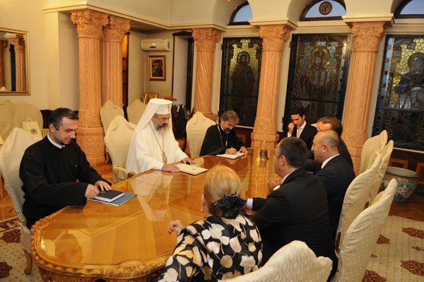 Promovarea dialogului intercultural 99984