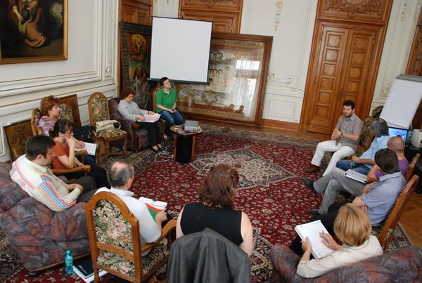 Proiect social cu caracter multiregional 100061