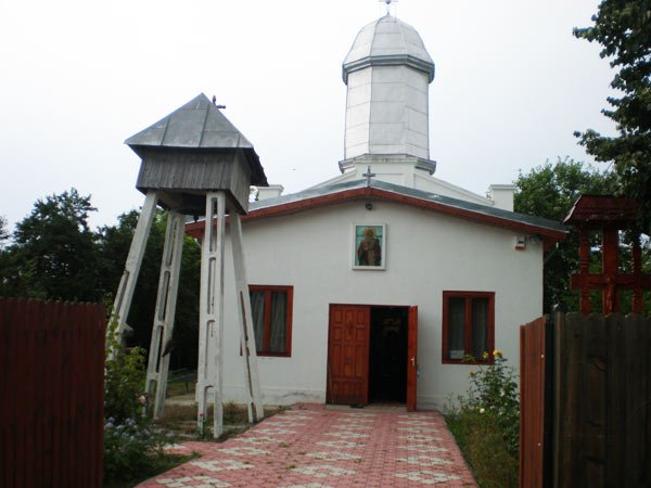 Corabia pogorâtă din cer 100099