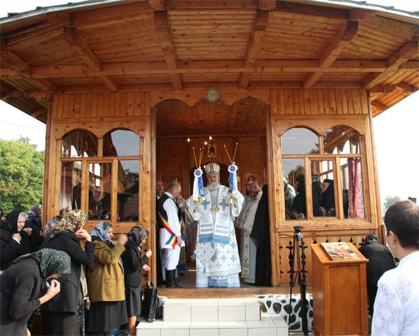 Mănăstire închinată Naşterii Maicii Domnului 100155