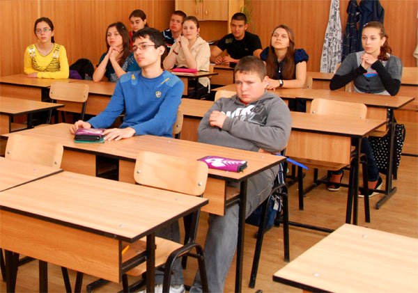 Prevenirea abandonului şcolar, o prioritate 100194