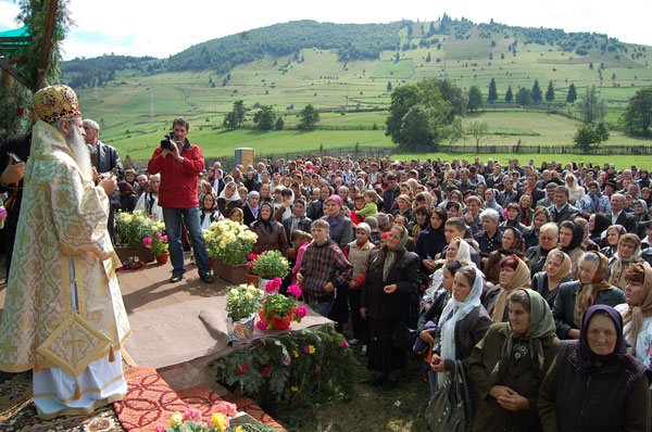 Binecuvântarea lucrărilor Bisericii „Învierea Domnului“ 100207