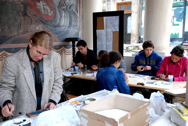 Şcoala din tinda Bisericii Udricani 100225