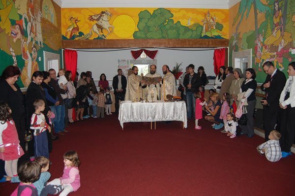 Te Deum pentru preşcolarii „Bunei Vestiri“ 100231
