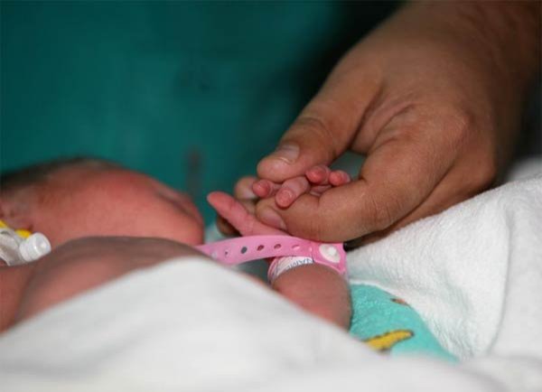 O şansă la supravieţuirea copiilor prematuri 100286