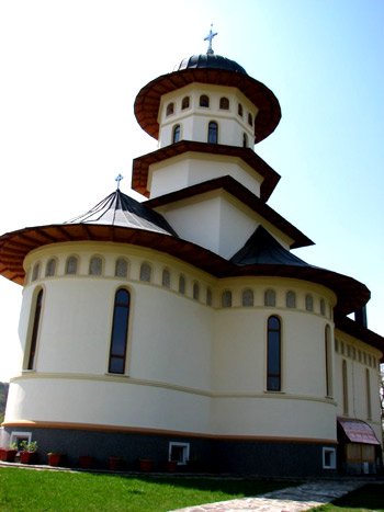 Sfinţire la Mănăstirea Afteia 100357