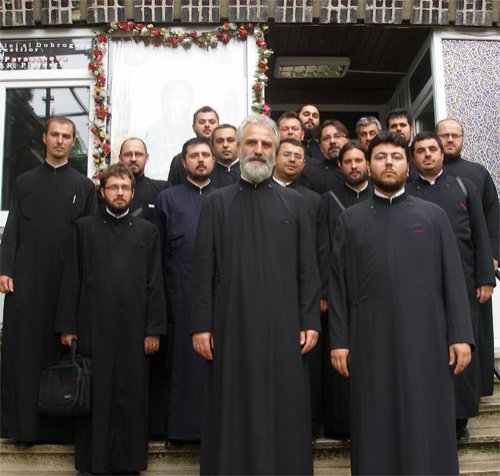 Preotul de caritate, între tradiţie şi modernism 100359