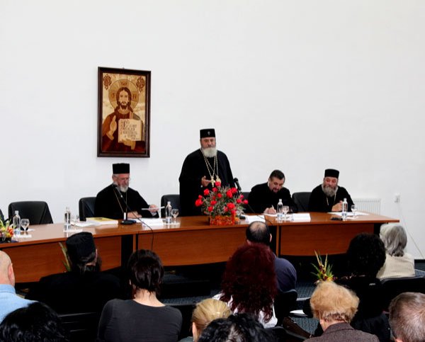 Arsenie Boca, omagiat la Sâmbăta de Sus 100493