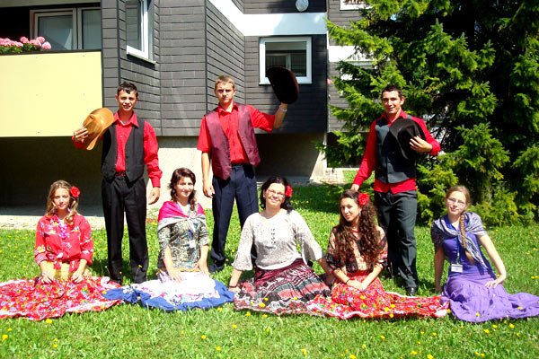 Proiectele sociale ale Centrului Homorod 100534