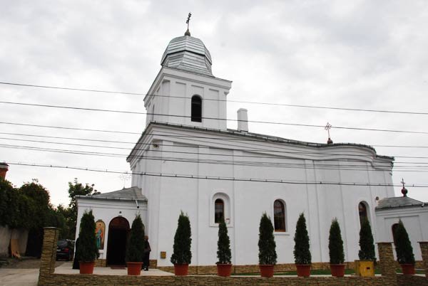 Resfinţirea Bisericii Vulpe din Iaşi 100553