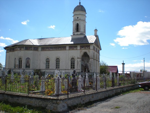 Tradiţii conservate prin Biserică 100597