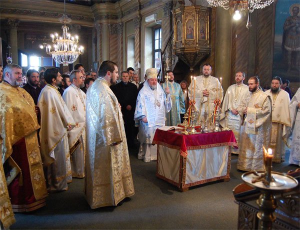 „Gaudeamus”, şi la Teologie în Bucureşti 100650