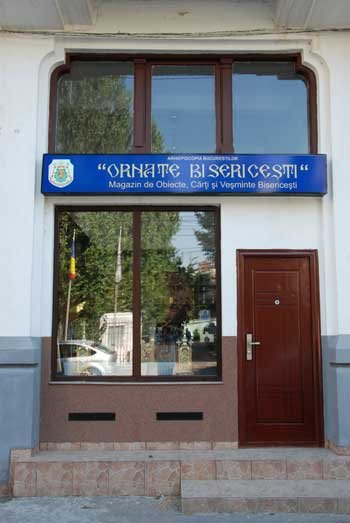 Nou magazin de obiecte bisericeşti 100673