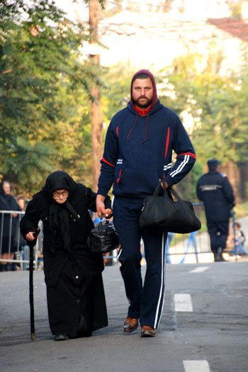 Avem suficientă grijă de bătrâni? 100936