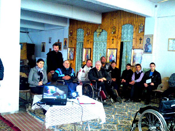 Seminar pentru ajutorarea persoanelor cu dizabilităţi 100924