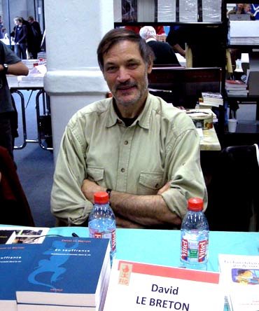 Tăcerea din cuvinte 101173