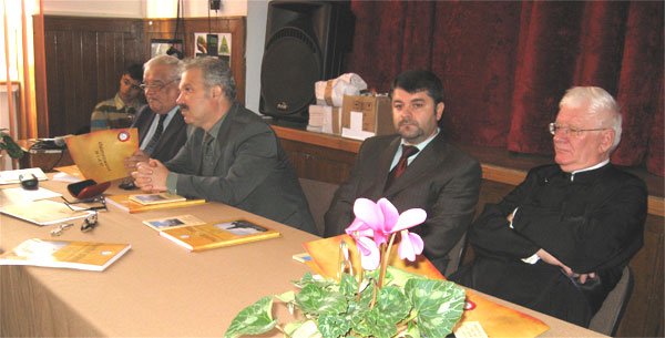 Istoria vieţii bisericeşti a românilor din Hunedoara 101190