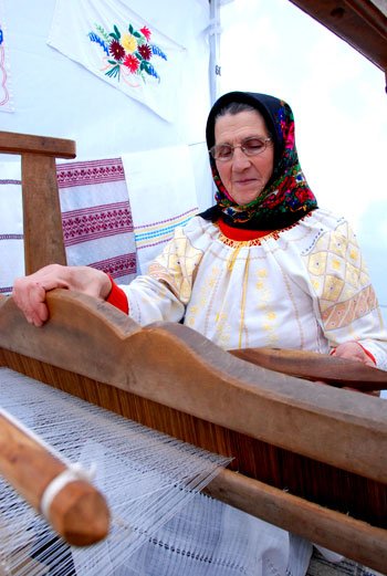 „Să retrăim obiceiurile şi credinţa strămoşilor noştri“ 101182