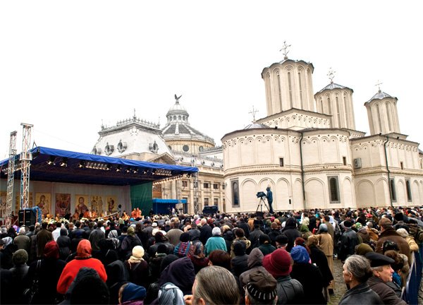 Sfântul Mucenic Dimitrie, cinstit în Capitală 101207