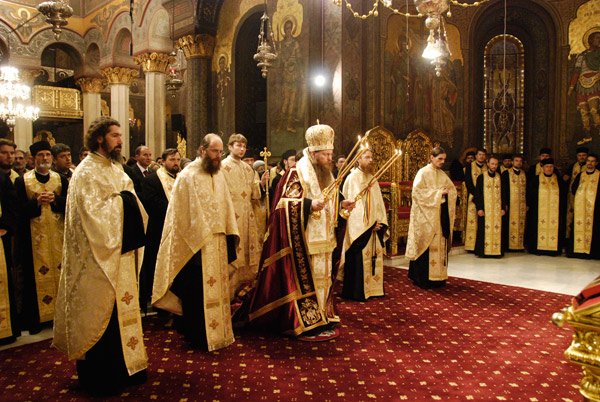 Ziua primului mitropolit al Ţării Româneşti 101255