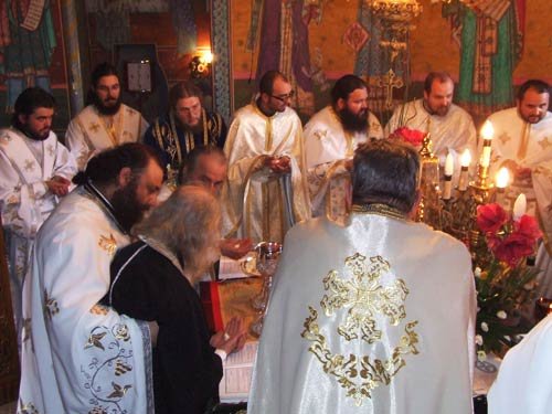 Sfinţii Mucenici Zenovie şi Zenovia, „exemplu de frăţietate în dragostea creştină“ 101322