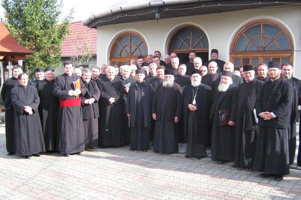 Despre autocefalie la Mănăstirea Feredeu 101404