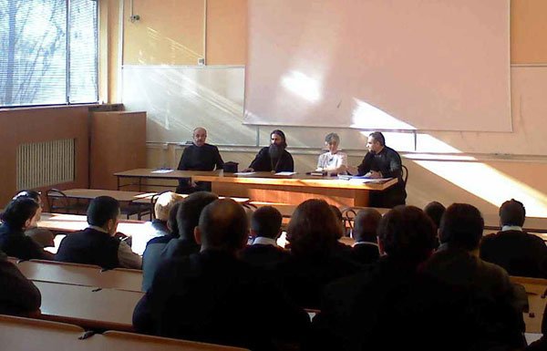 Întâlnire cu studenţii teologi din Timişoara 101457