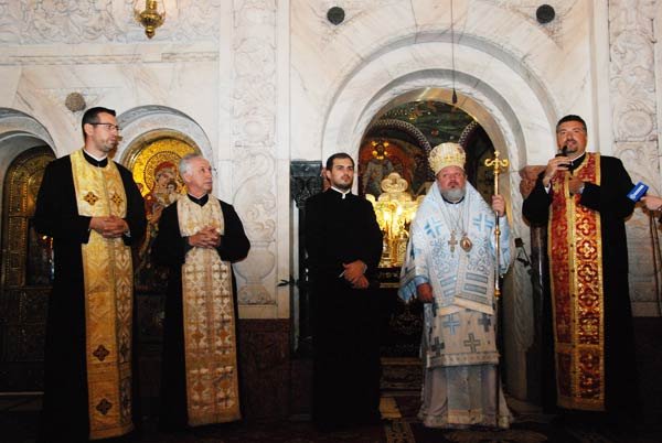 Slujiri arhiereşti în Bucureşti 101502