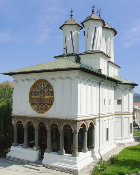 Biserica „Sfântul Mina“ din Râmnic îşi serbează ocrotitorul 101566