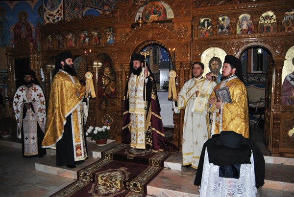 Hramul bisericuţei din lemn a Mănăstirii Teiuş 101601