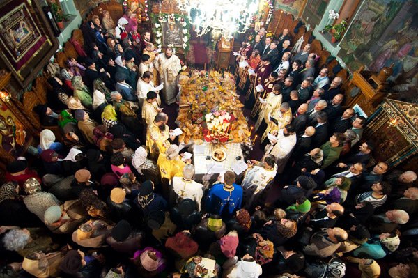 Sărbătoarea Sfântului „mult iubit de credincioşi“ 101590