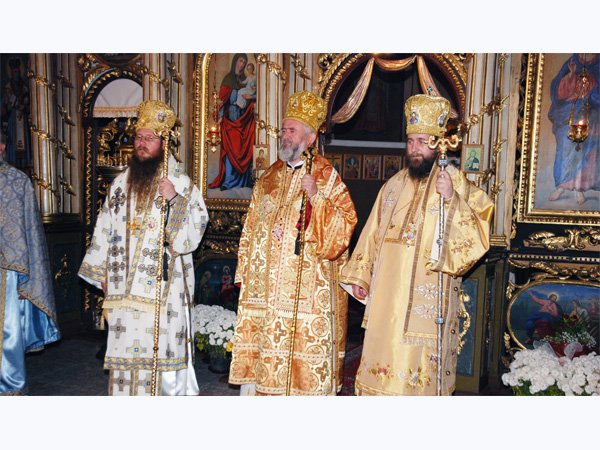Vizită frăţească în Episcopia Daciei Felix 101621