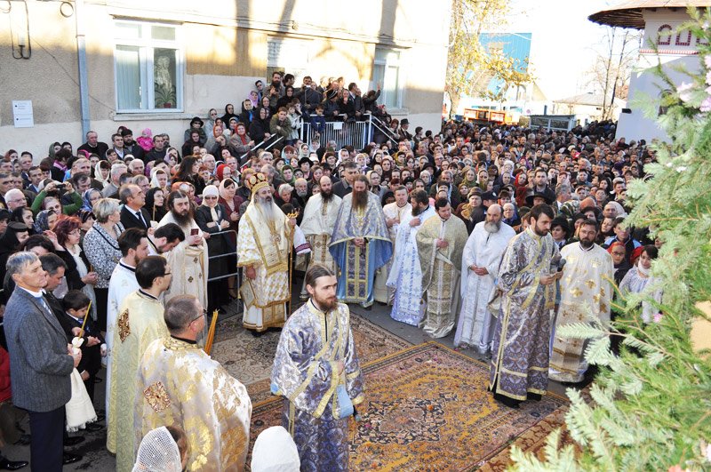 „O biserică se înalţă pentru a fi mărturisitoare a adevărului“ 101654