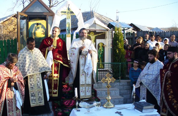 Sfinţire de troiţă în parohia Osoi 101712