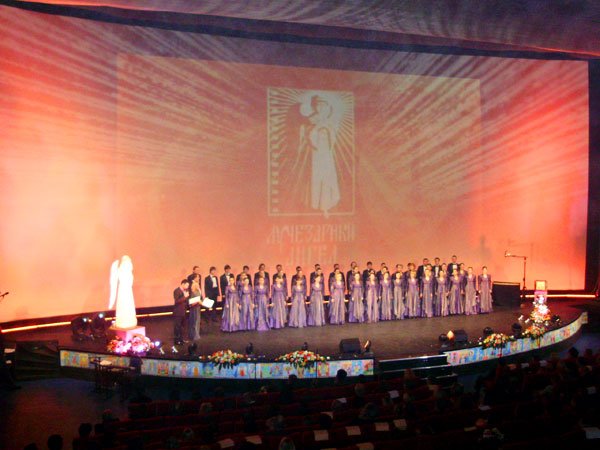 Spre un cinematograf al valorilor spirituale 101903