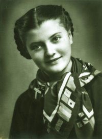 O viaţă jertfită pe altarul credinţei 101977