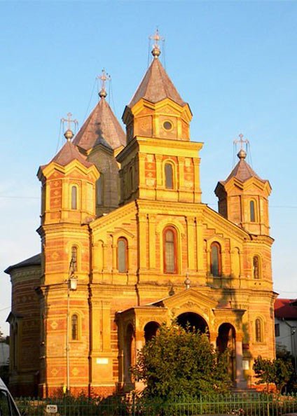 Sărbătoare şi consfătuiri la Biserica Mântuleasa 101961