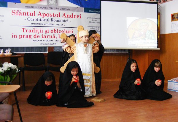 Simpozion în cinstea Sfântului Apostol Andrei, la Râmnicu Vâlcea 102025