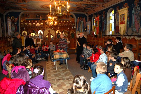 Arta meşteşugului tradiţional pe înţelesul copiilor 102029