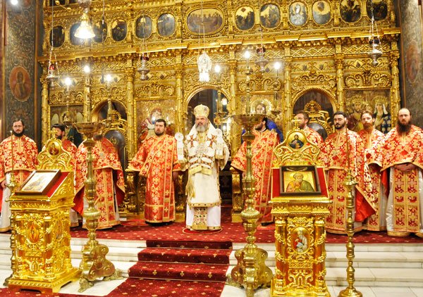 Unirea unui neam vine din credinţă 102038