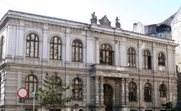 Colaborare între facultăţile de teologie din România, Rusia şi Ucraina 102097