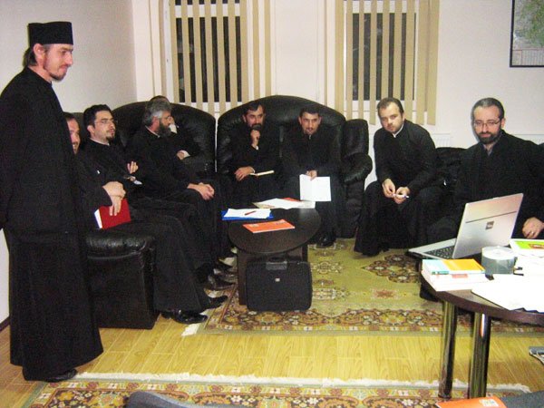 Episcopia Caransebeşului este aproape de copii 102113