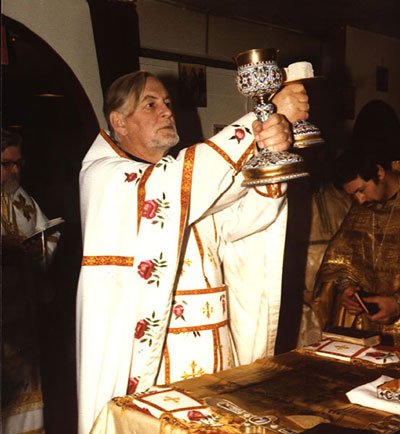 Opoziţia secularismului faţă de cult în lumea modernă 102122