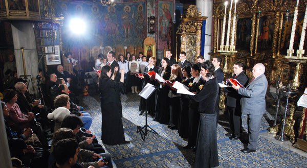 Concerte caritabile la Iaşi 102153