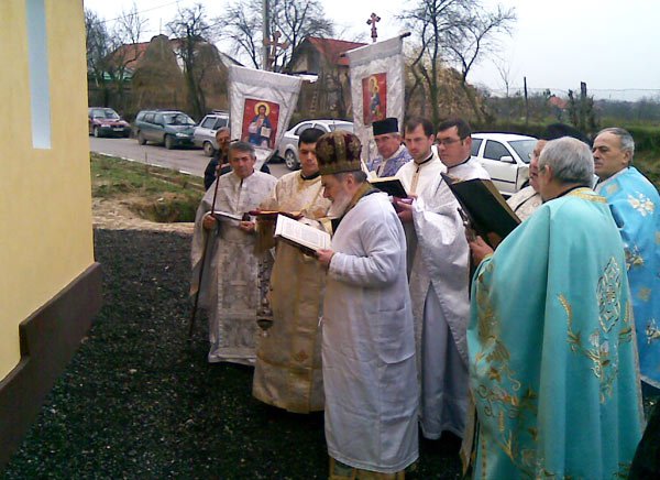 Sărbătoare la Bârzeşti 102174