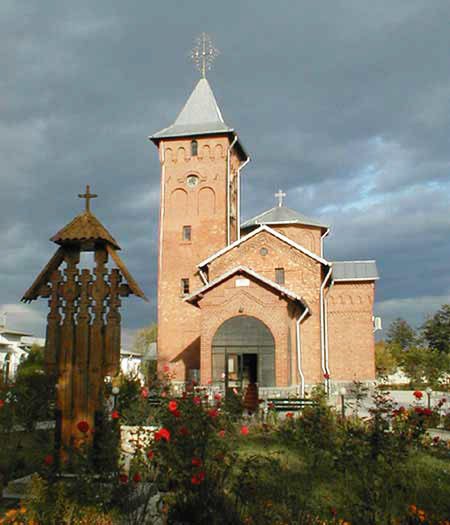 Ieromonahul Nicodim Stoica, un slujitor blând şi curat cu inima 102182