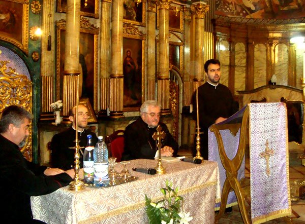 Lansare de carte la Biserica cu Lună 102269